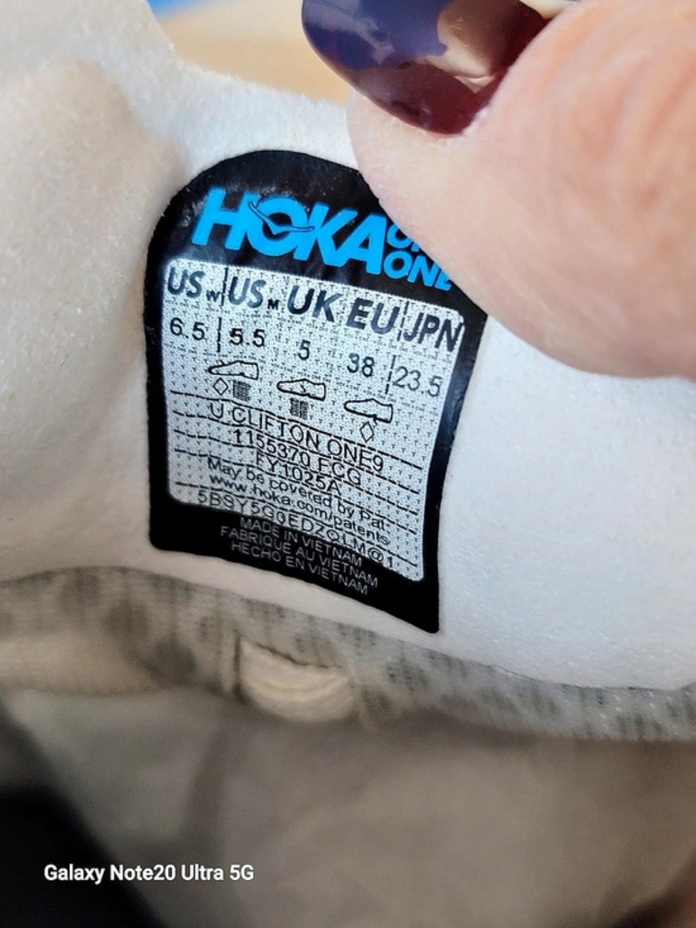 HOKA Clifton 9 Athletic Shoes White US 5.5 - Picture 9 of 10